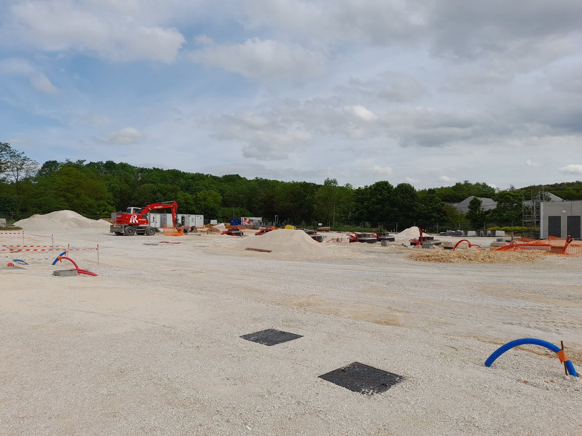 BdT_BFC's tweet photo. Visite de chantier pour la création d'une station hydrogène @dijon #DMSE #Rougeot
@BdT_BFC a accordé un MobiPret de 5 M€ pour le financement de 27 bus à #hydrogène https://t.co/3Ou8tqCIod