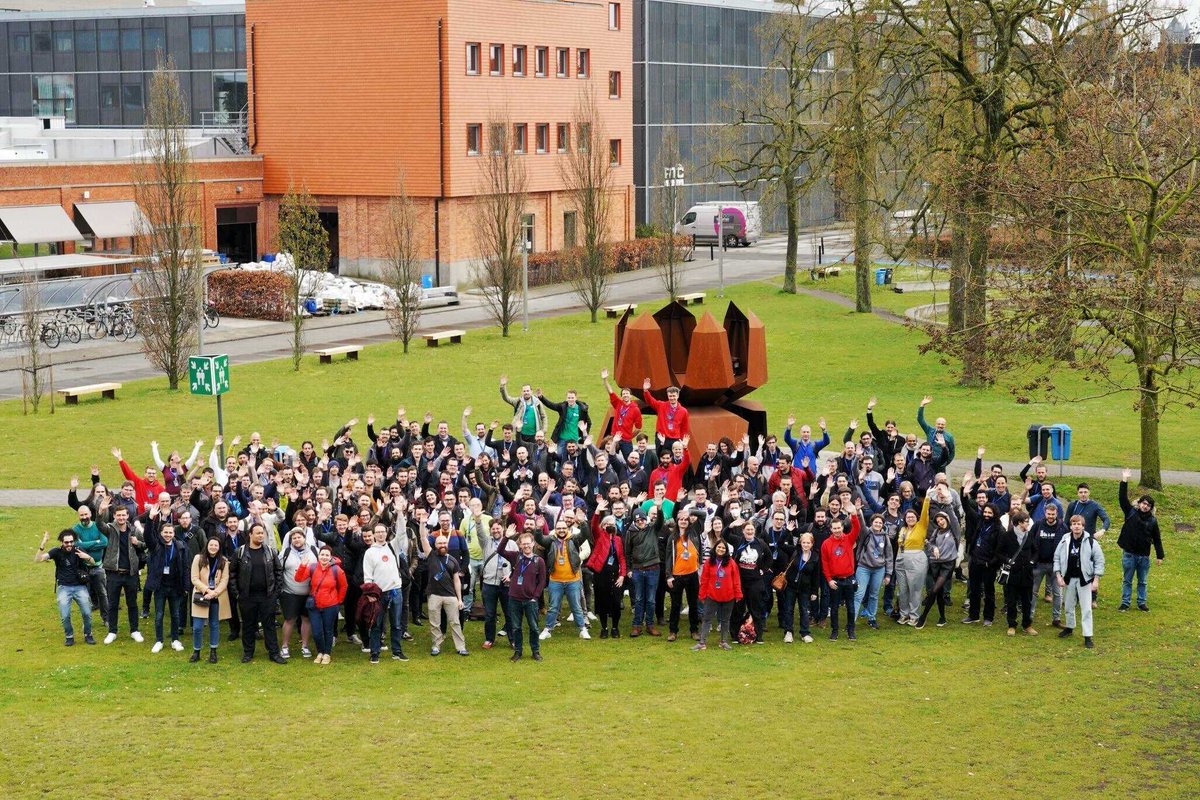 Goed weekend! 👋
#makeitflygroep