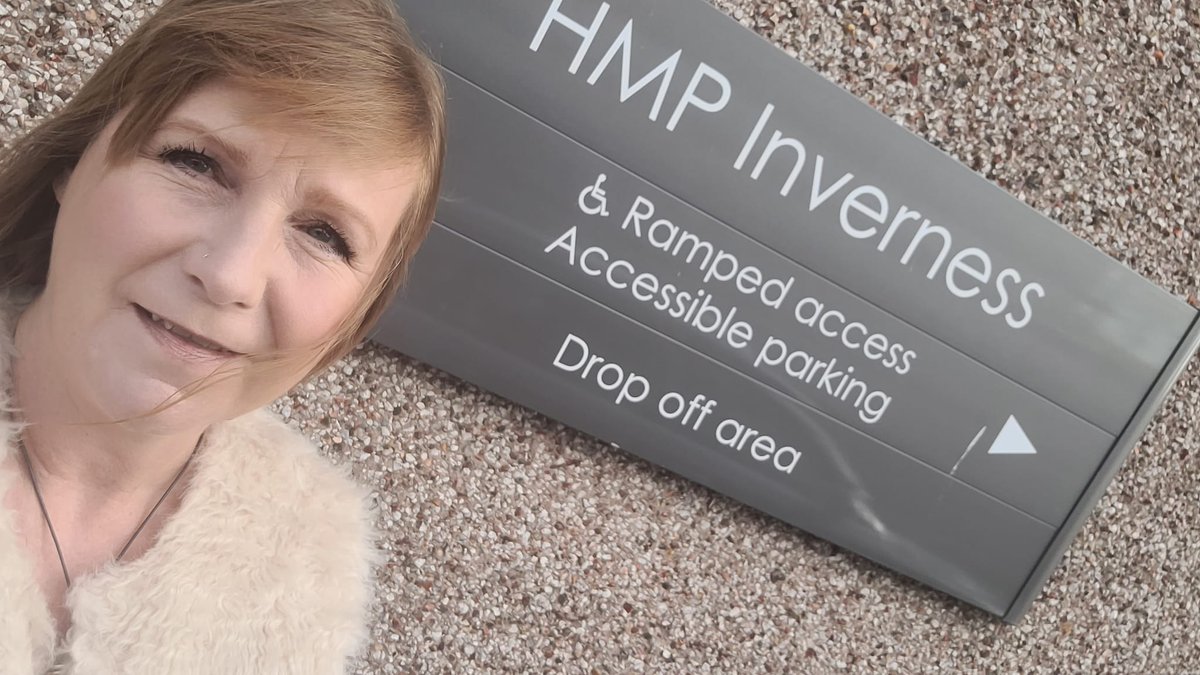 SRConsortium's tweet photo. A great week delivering our Recovery Essentials to staff in HMP Inverness followed by a further session with staff in HMP Glenochil today, creating an understanding of #recovery & sharing lived experience to support the development of sustainable #RecoveryFromWithin π SRC Lisa https://t.co/NxgDpJEvab