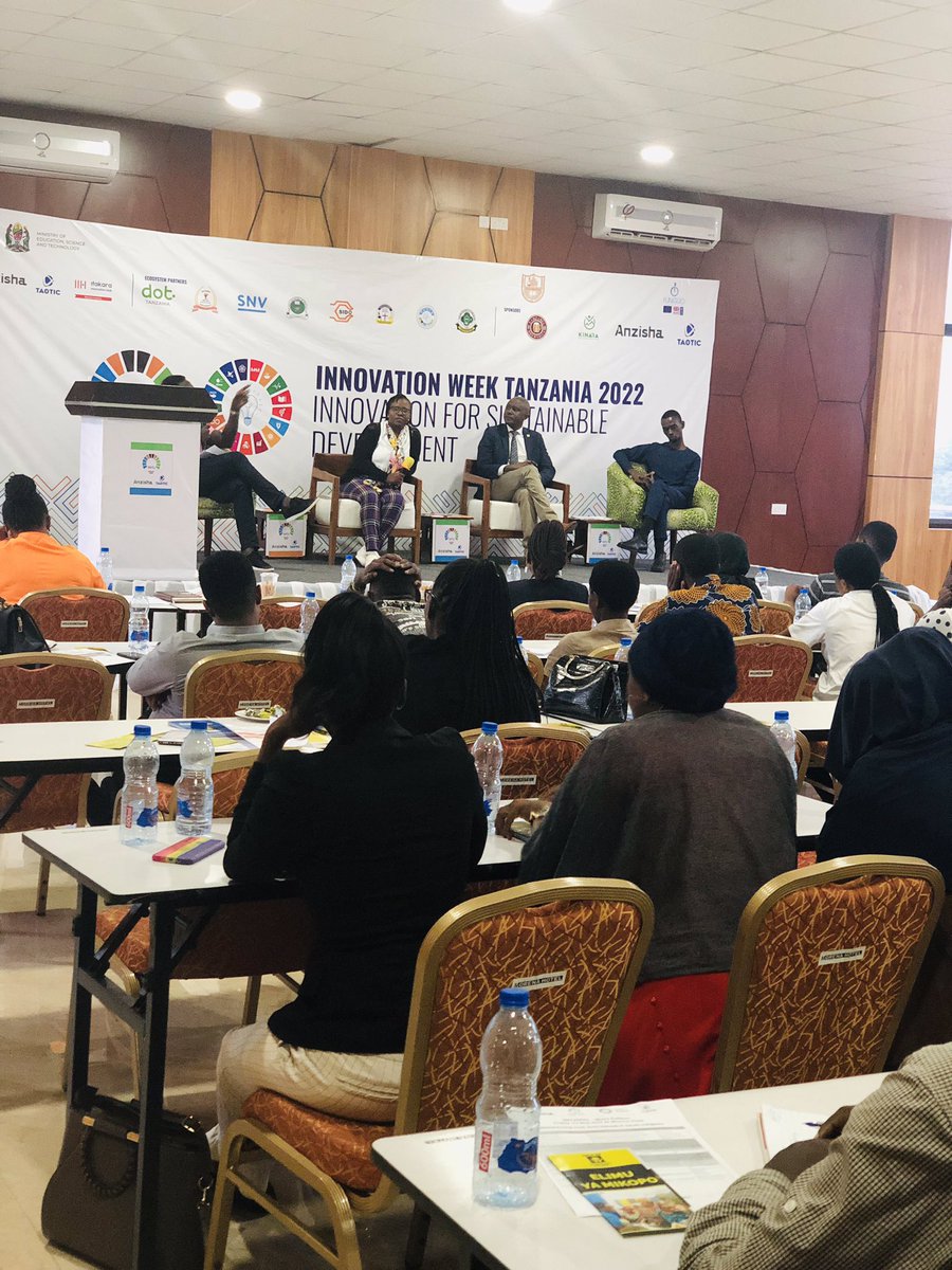 DigitalimpactTz's tweet photo. Innovation week in Morogoro🔥🔥

#innovation #IWTz2022 
#innovationweek

Cc: @AnzishaVentures @TaoticLaunchpad https://t.co/STPMbgdA0k