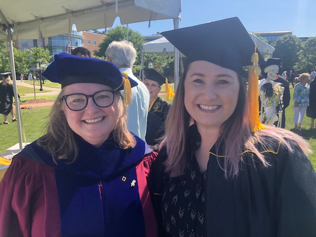 KSUGeoAnth's tweet photo. What an amazing day of fun in the sun celebrating our #foreverowls
Congratulations on all your hard work!! #wingsfound https://t.co/TH2UaaCqfM