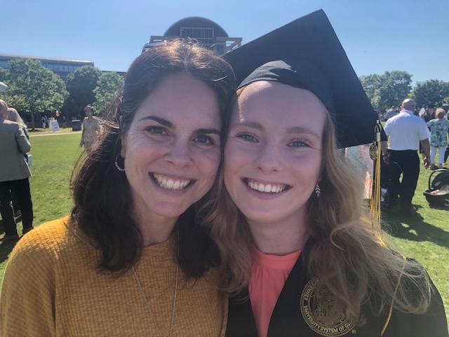 KSUGeoAnth's tweet photo. What an amazing day of fun in the sun celebrating our #foreverowls
Congratulations on all your hard work!! #wingsfound https://t.co/TH2UaaCqfM