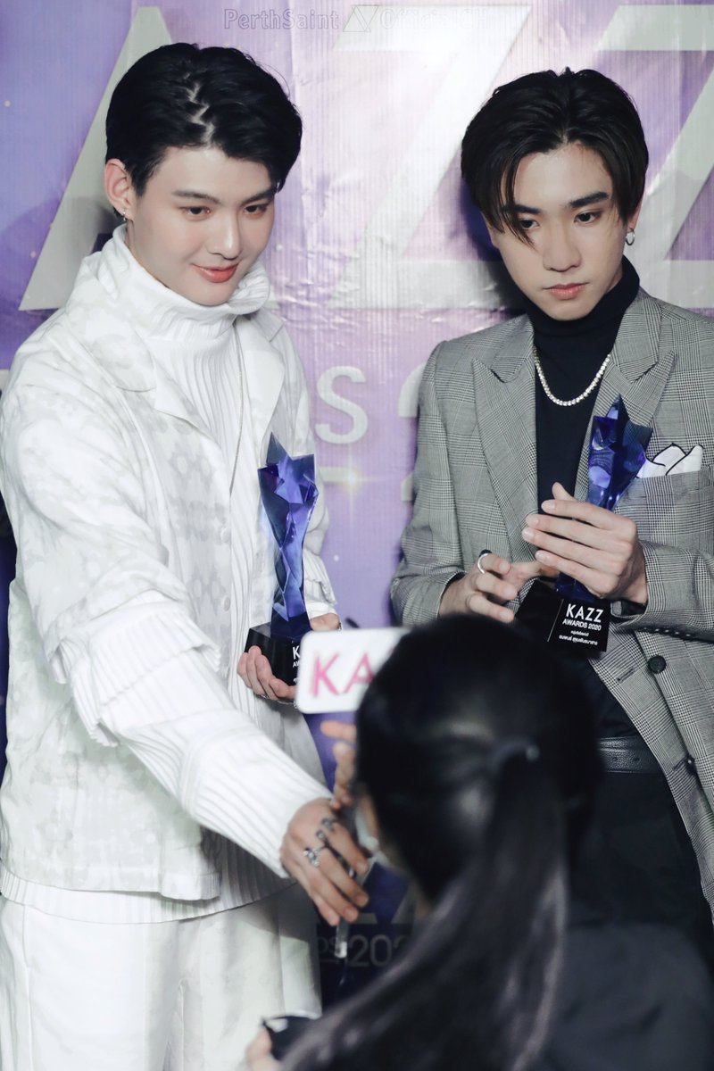 Please comment below ⬇️ this tweet and write down “PerthSaint” 

Let’s get a chance for the boys for #TRIGON

#PerthSaintSation