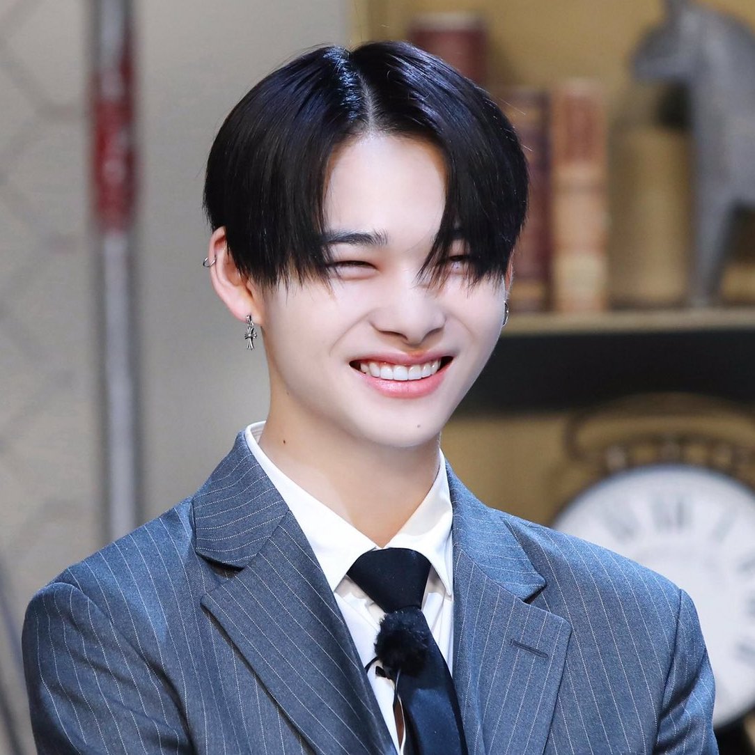 enhalynnie's tweet photo. ⏳Wait A Minute

A Sunki au wherein, Yohance (nrk) are born with the ability to stop time. What if one day he was casually walking around the university and saw Sky (ksn) moving when he had already stopped time? https://t.co/azv4C31plM