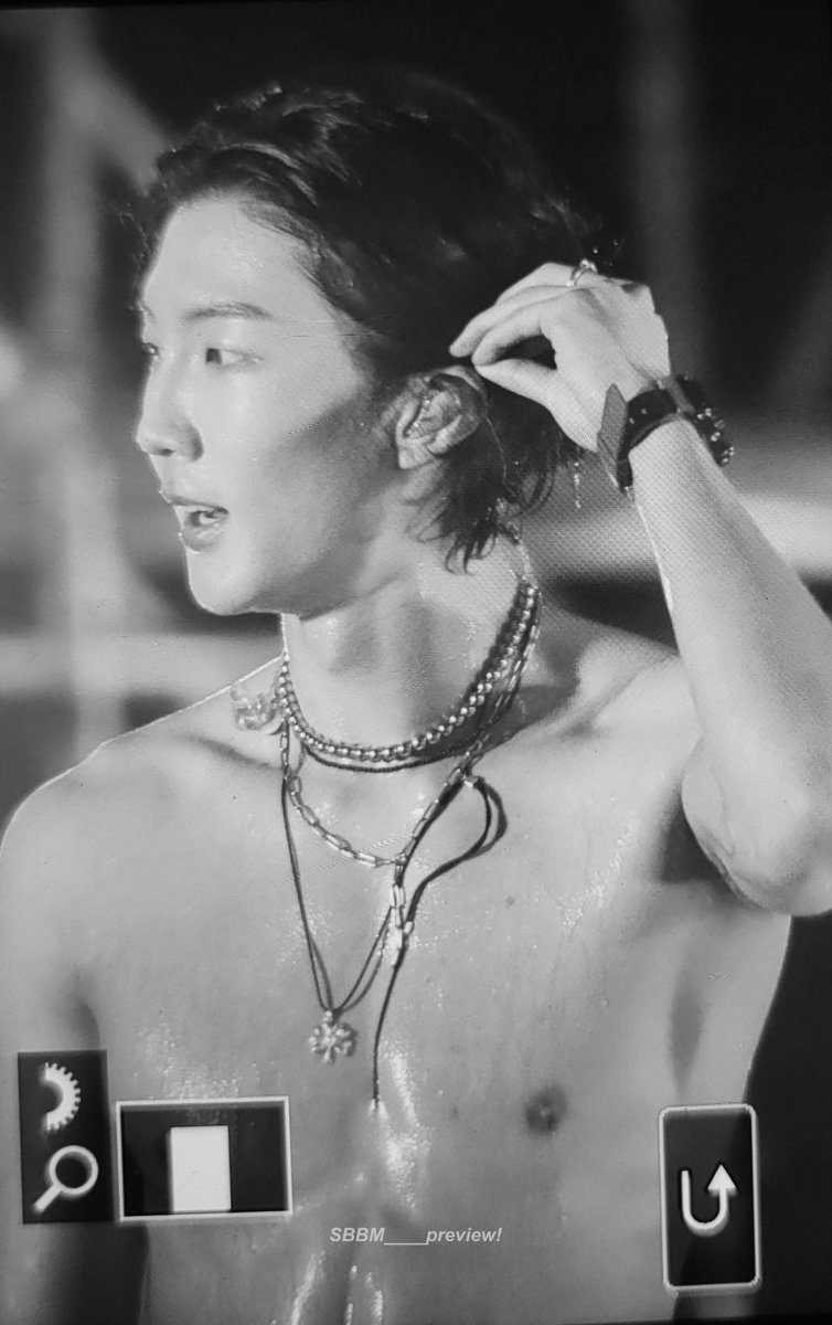 SBBM_sh's tweet photo. 220513 성균관대 
#이승훈 #HOONY #위너 #WINNER https://t.co/C35jVdYutC