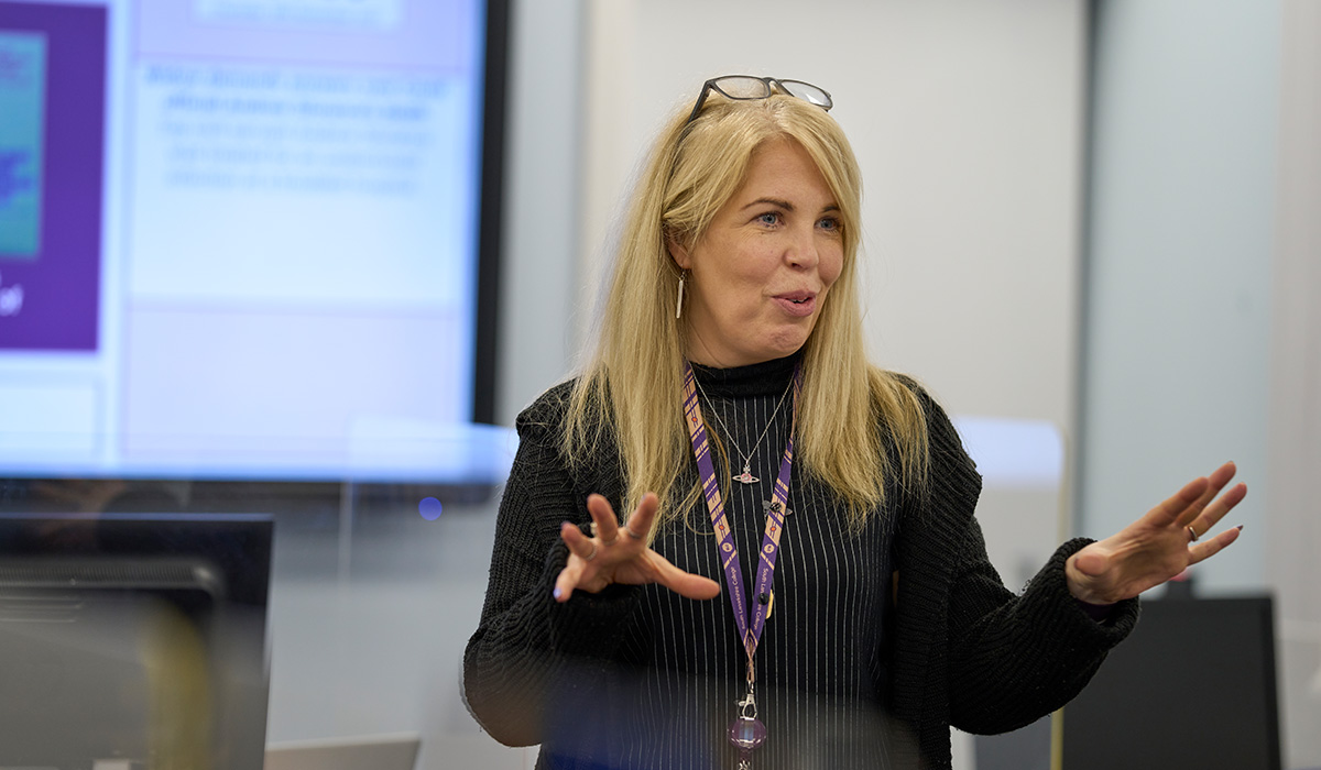 Are you interested in a career in the business industry? Apply now for our HNC Digital Administration and IT with HR Management course! 💻💼

Find out more and apply today: south-lanarkshire-college.ac.uk/course/hnc-dig…