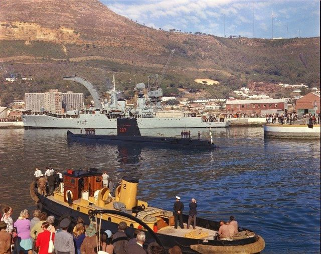 thyphoidjack's tweet photo. SAS MARIA VAN RIEEBECK arrives for the first in Simon's Town from France https://t.co/IOIpTCcr9Y