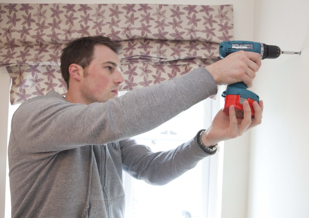 Don’t DIY with gas appliances - always use a Gas Safe registered engineer. ow.ly/nOQU50IZ2B4 #gassafety #DIY