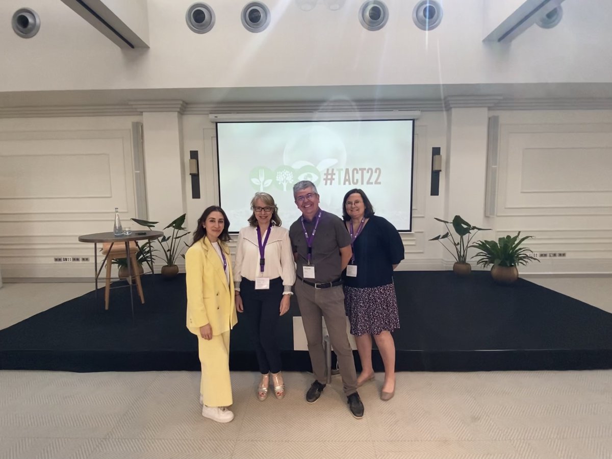 Equiphotelparis's tweet photo. Échanger et élaborer le meilleur de la restauration ✔️
Merci à notre partenaire @FS_Consultant d’avoir réuni les consultants et les professionnels du secteur à l’occasion de la Conférence EMEA #TACT2022
La FCSI valorisera les métiers du conseil de restauration à #EquipHotel22 https://t.co/FGImK19YYL