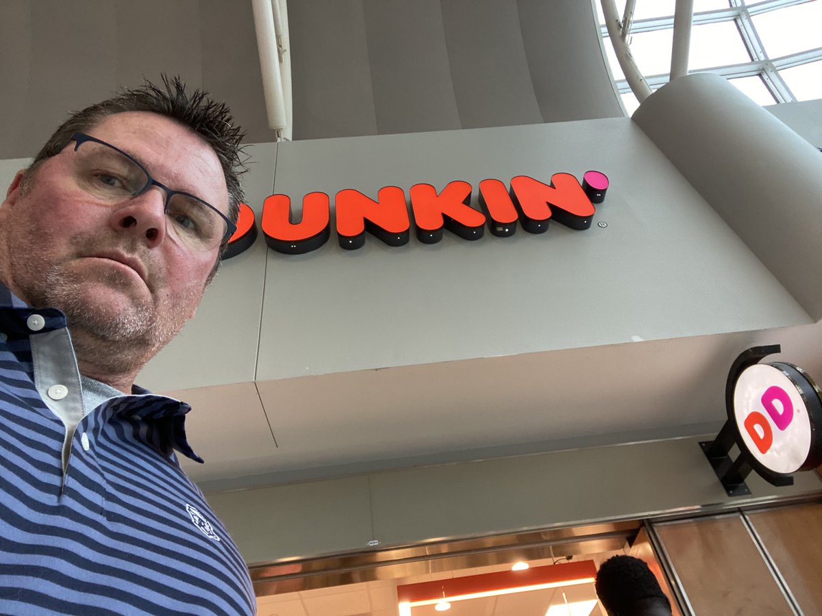 IYKYK 👏🏻👏🏻👏🏻 ⁦<a href="/CLTAirport/">CLT Airport</a>⁩ ⁦<a href="/MW55/">Michael Waltrip</a>⁩ ⁦<a href="/ThunderImages/">Roger Vincent</a>⁩ ⁦<a href="/KalebCombs/">Kaleb Combs</a>⁩