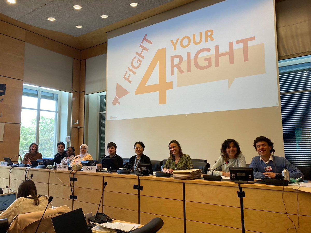 📻"GRAND ANGLE", un nouveau format de notre podcast #ONUInfoGenève pour faire vivre de l'intérieur des événements de la Genève internationale. 
Dans ce premier numéro, 5 jeunes 🇧🇪 à la rencontre du Comité des droits de l'enfant 
#Fight4YourRight
🎧onuinfogeneve.podbean.com
