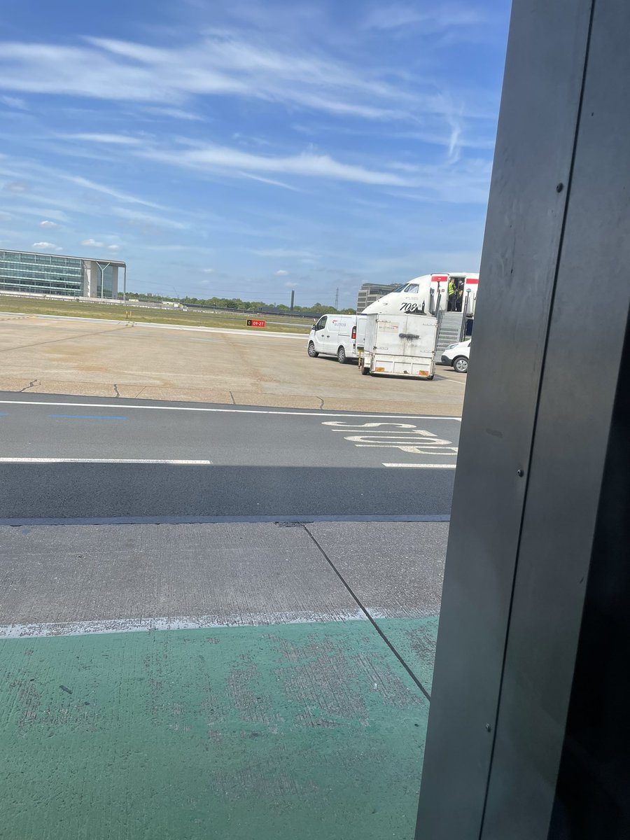 Stuck in no man’s land, after my boarding pass is scanned but not on the plane for the past 40mins..