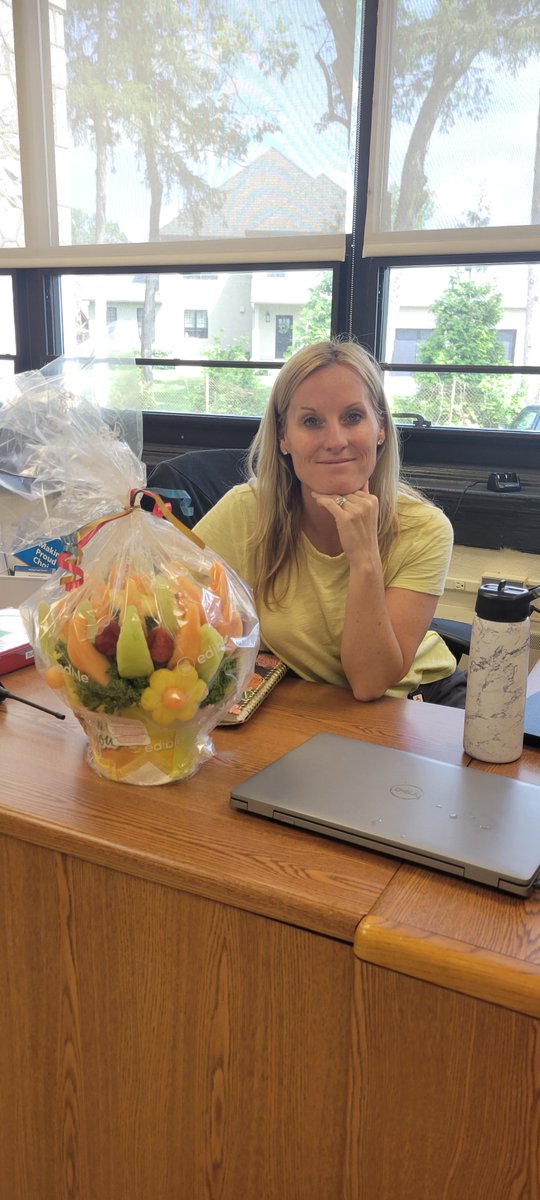 AIMStigerspride's tweet photo. National School Nurse Day!  Shout out to Katy Richardson.  She's the best around!  Thanks for taking care of our scholars on a daily basis! @teamredclay @RedClaySchools https://t.co/BbfZ9IQPCL