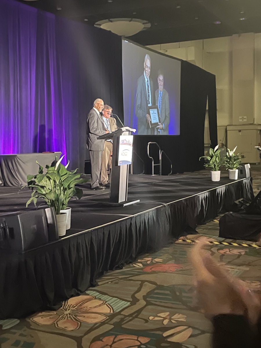 Congratulations to Dr. Jerry Johnson, emeritus professor at Penn &amp; AGS past president, for being selected as the 2022 AGS Nascher/Manning lifetime achievement award! ⁦<a href="/Penn_Geriatrics/">Penn Geriatrics</a>⁩ #AGS22