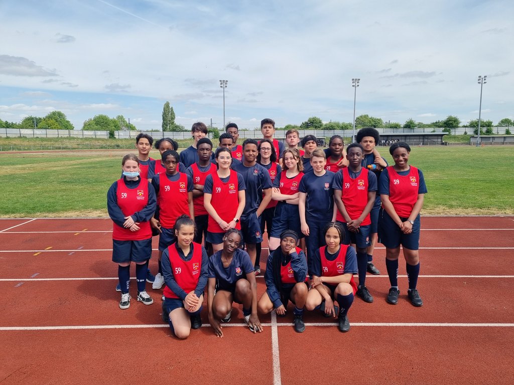 OPHS_PEDept's tweet photo. Fantastic effort and support shown by our Y9 athletics team today! 

#schoolsport #croydonathletics #croydonarena https://t.co/QxKxkJ02pB