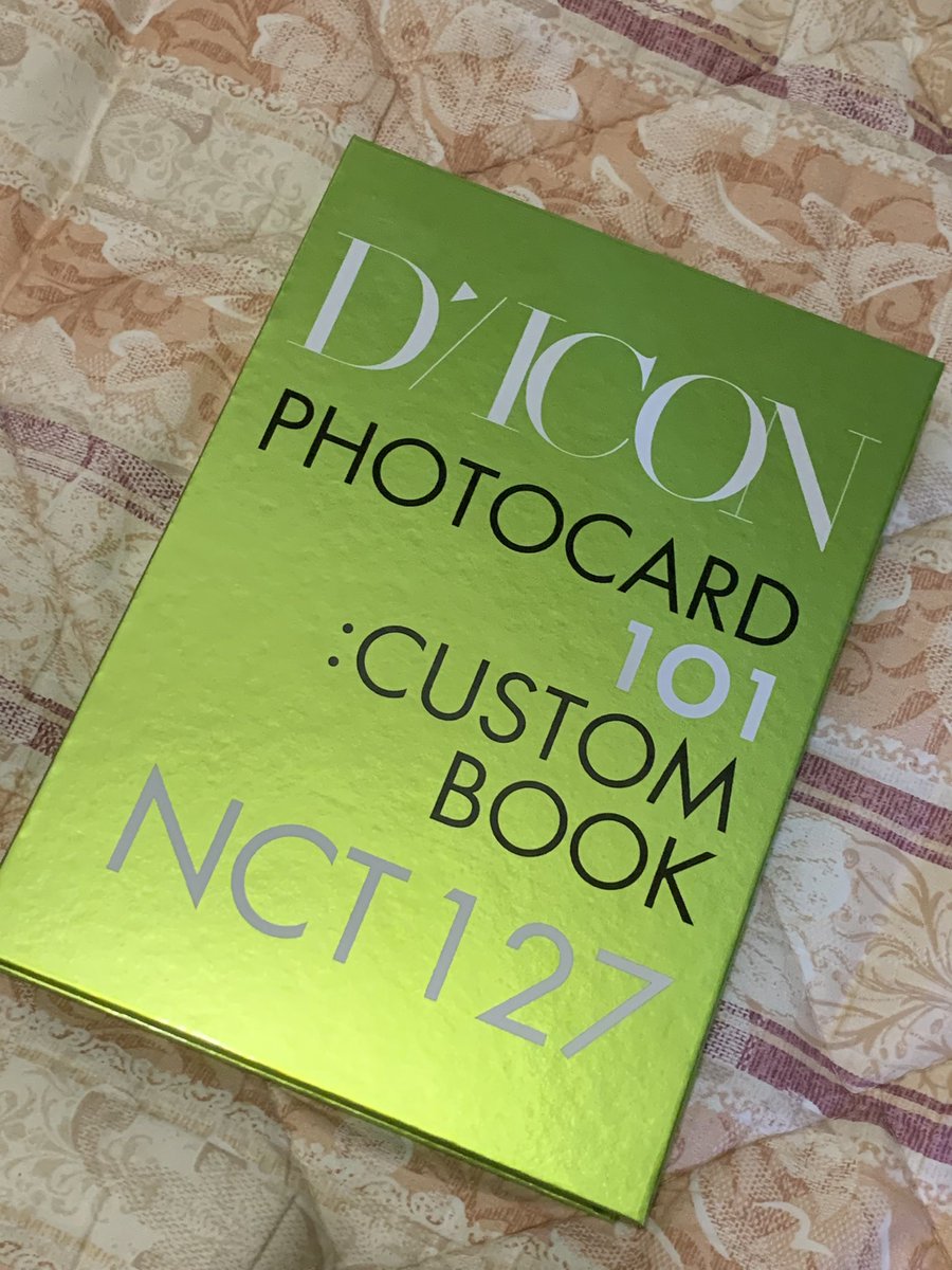 washikart's tweet photo. BINDER + POSTCARD + HOLDER KEYRING w outer box  
₱250 https://t.co/lMa3LmGCA7