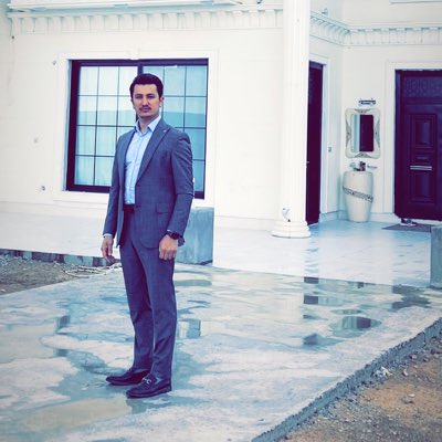 AghaRawa's tweet photo. دلخؤشي كةساني تر زيان بةتو ناگةينيت دةولةمةندييان لة رزقي تو كةم ناكا بةپاكي بژي اوةي بوخوت پيت خوشة بؤ خةلكيش پيت خوش بيت #NewProfilePic https://t.co/dQgSughAam