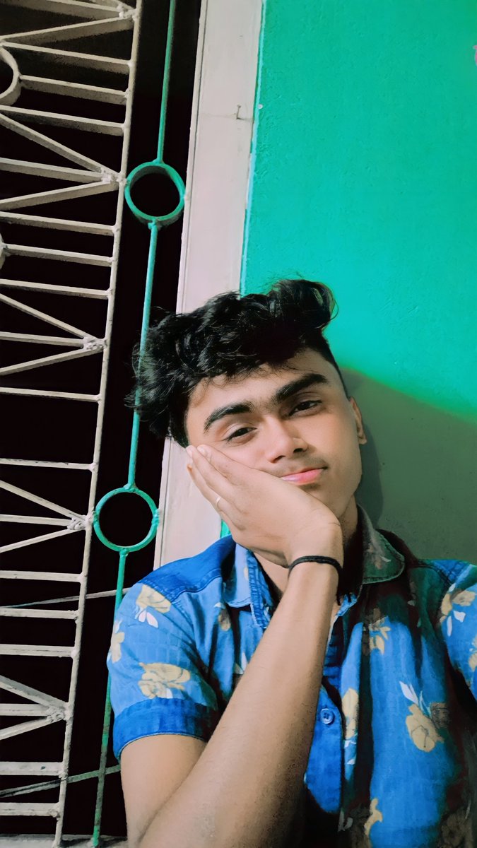 reyan_ynz's tweet photo. Am i cutee>>>♥️😩 https://t.co/RV46KEP0Uq
