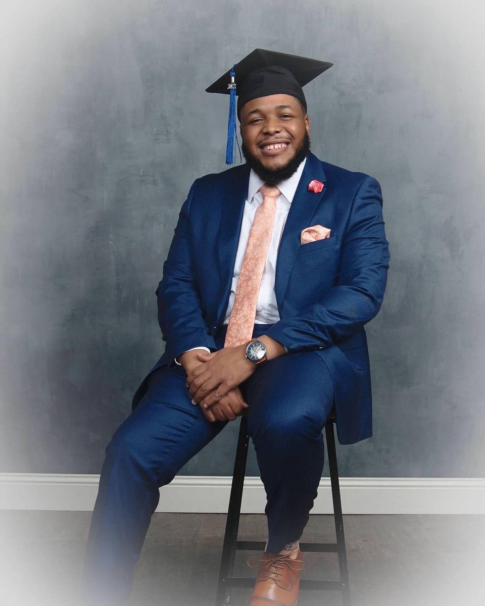 KoldKells's tweet photo. May 14, 2022 #MasteredIt #UWG #WentWest https://t.co/WfwCxMl7wC