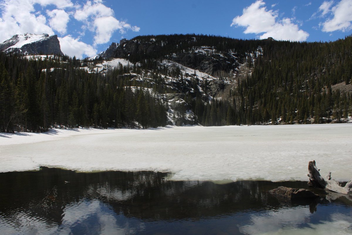 TheUltimateHike's tweet photo. Wish I could go back! #adventure #explore #hiking #snow #water #lakes #rockymountains #Colorado https://t.co/PxWqUKLwSf