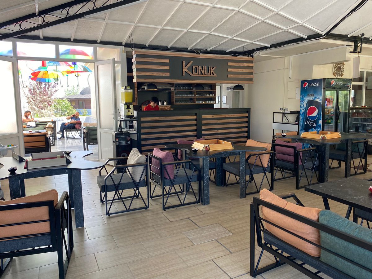 suleymanaksoy_1's tweet photo. Sadi-Oğuzhan Berk Konuk ve Recep Süzülmüş’e ait #Abroz mahallesinde bulunan KONUK CAFE açılışı Meclis Üyemiz Hüseyin Geçgin’in katılımıyla gerçekleştirildi.
Her şey çok güzel görünüyor, Rabbim bol kazançlar nasip etsin. https://t.co/4IqdZVWoZh