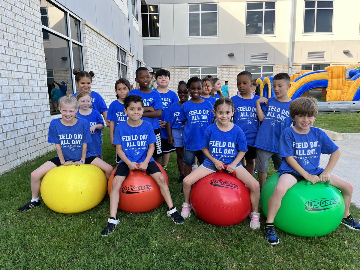 IT’S FIELD DAY <a href="/HESPanthers/">Heritage Elementary</a>. Such a beautiful day to be outside and play! ☀️😎 #heritageishome #HESfielddayfun