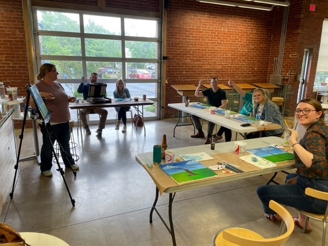 MatchboxRealty's tweet photo. Employee Paint Night last night ✔️
Special thanks to our wonderful host and HOA extraordinaire, Andrea, for a fun night 🎨🖌️ https://t.co/JGXhoL0LMl