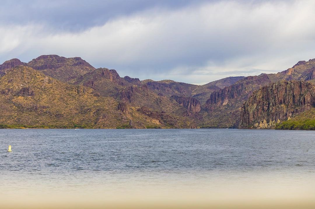 Arizona Is Beautiful! 🌵🏜Book A Sightseeing Tour Today!