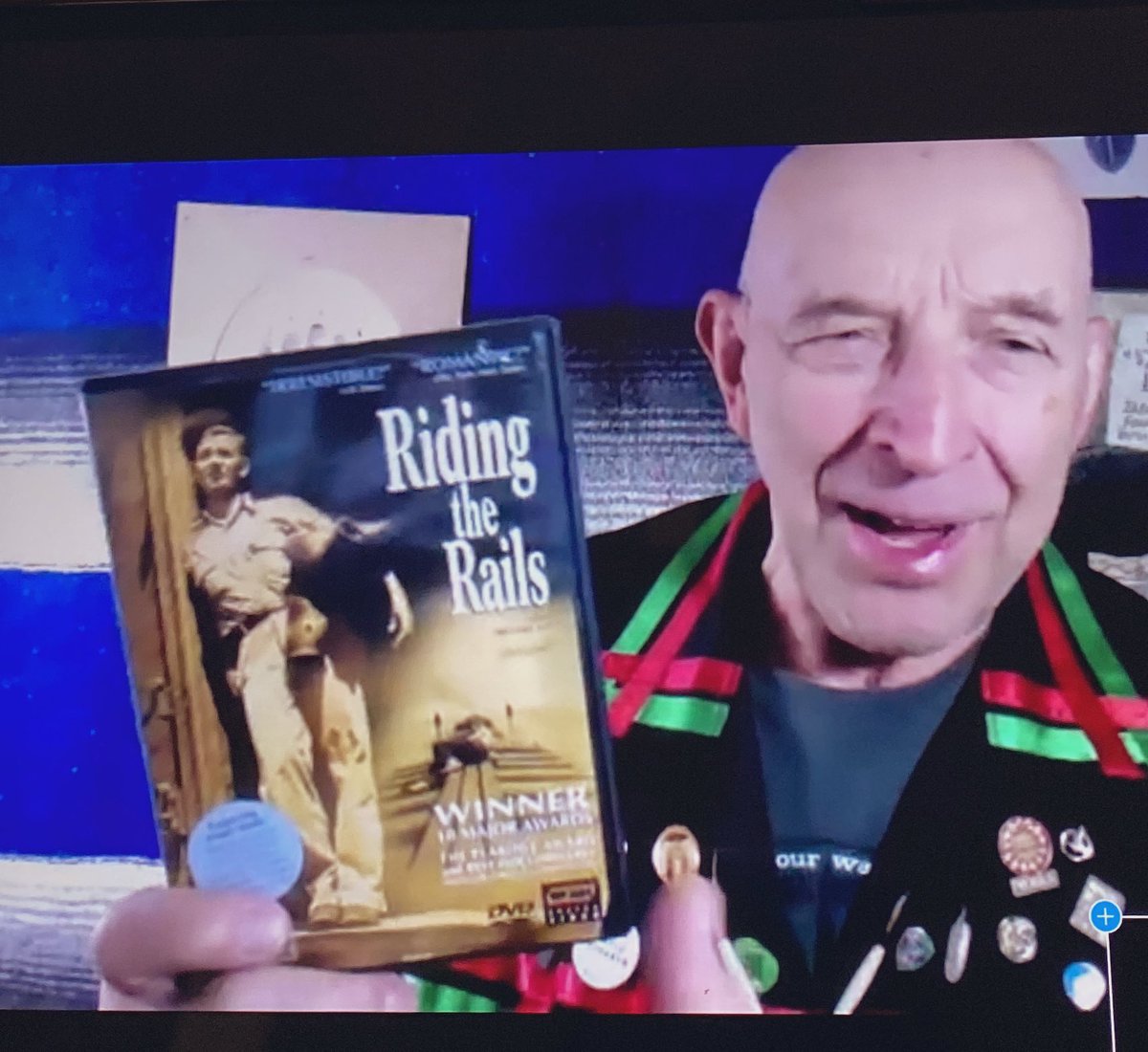 Finkreads's tweet photo. @BWiseCCDS #josephbruchac tells students @CMS_Libraries about how he wrote the book &amp; research for his book TWO ROADS about boarding schools for #NativeAmericans during the 1920s. @ccdsnews #josephbruchacbooks https://t.co/R0l7J5DRCN