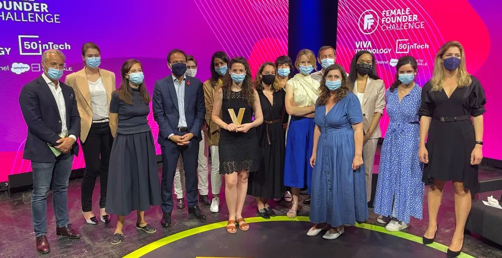 Bruno Lamouroux (@dassoniou) on Twitter photo (#WomenInTech / #WoGiTech) Voici les 5️⃣ finalistes du #FemaleFounderChallenge 2022 organisé par <a href="/VivaTech/">Viva Technology</a> et @50inTech
Parmi elles 2 françaises 💪 :
✔️ Charlotte Gaudin (<a href="/AMLFactory/">AML Factory</a>)
✔️ <a href="/BardetBola/">Bola Bardet</a> (<a href="/Susucares/">Susu</a>)
🔗buff.ly/3yEtE5Q
Via <a href="/bymaddyness/">Maddyness</a> (#WomenInTech / #WoGiTech) Voici les 5️⃣ finalistes du #FemaleFounderChallenge 2022 organisé par <a href="/VivaTech/">Viva Technology</a> et @50inTech
Parmi elles 2 françaises 💪 :
✔️ Charlotte Gaudin (<a href="/AMLFactory/">AML Factory</a>)
✔️ <a href="/BardetBola/">Bola Bardet</a> (<a href="/Susucares/">Susu</a>)
🔗buff.ly/3yEtE5Q
Via <a href="/bymaddyness/">Maddyness</a>