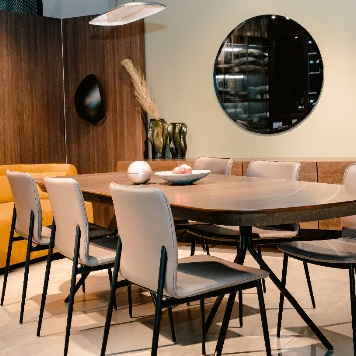 BoconceptA's tweet photo. You are invited!

Baba Tjeko x BoConcept, for @designjoburg Collective.

Pop into Baba Tjeko's amazing world of art, have a chat about Danish Design Furniture and enjoy customised cookies and wine

cc @baba_tjeko 
@designjoburg

#boconceptsouthafrica #designjoburg #designjoburg22 https://t.co/UG2L61Xhc8