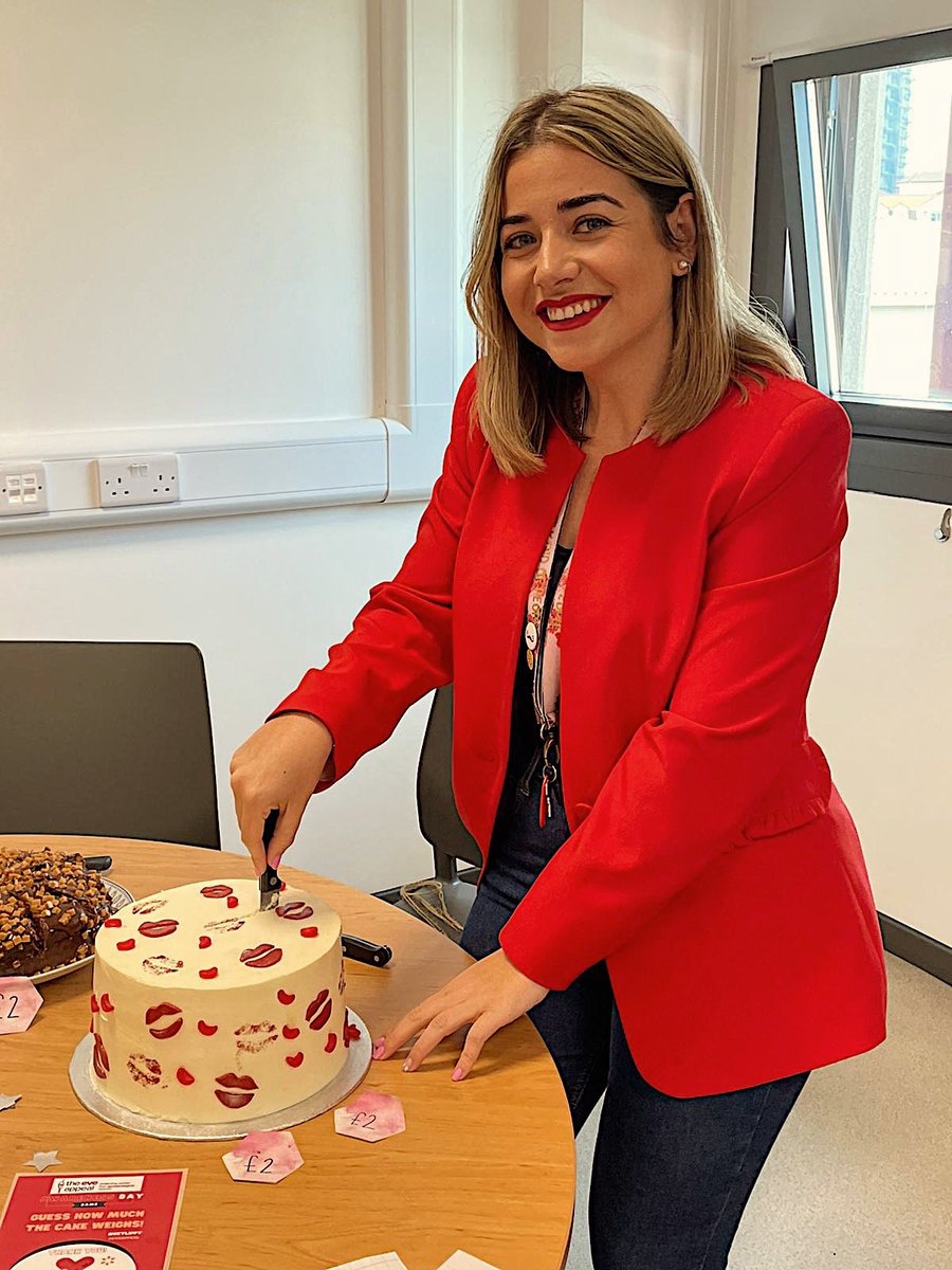 frankymaryjane's tweet photo. @WestsideGib staff supporting @eveappeal #GetLippy Day with over £400 raised for the charity! 💋 https://t.co/7kHbVrUA95