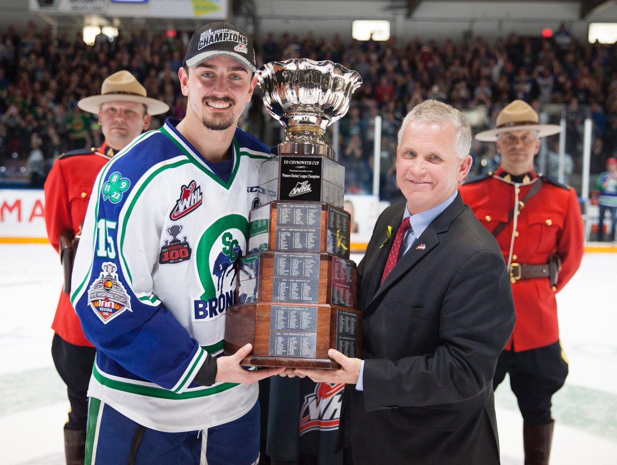 SCBroncos's tweet photo. May 13 is a special day for this organization!

In 1989 the Broncos won the Memorial Cup with a 4-3 OT win over Saskatoon. 

In 2018 the Broncos claimed their third WHL Championship with a 3-0 win in game six over the Everett Silvertips!

📸 Robert Murray (2018) https://t.co/XSvREIRkW7