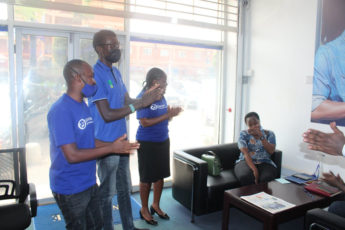 ugafodeug's tweet photo. Appreciating a loyal customer
#welistenwecare
#saveforthefuture
#savewithugafode
#savewithus https://t.co/L0x7CJWbKk