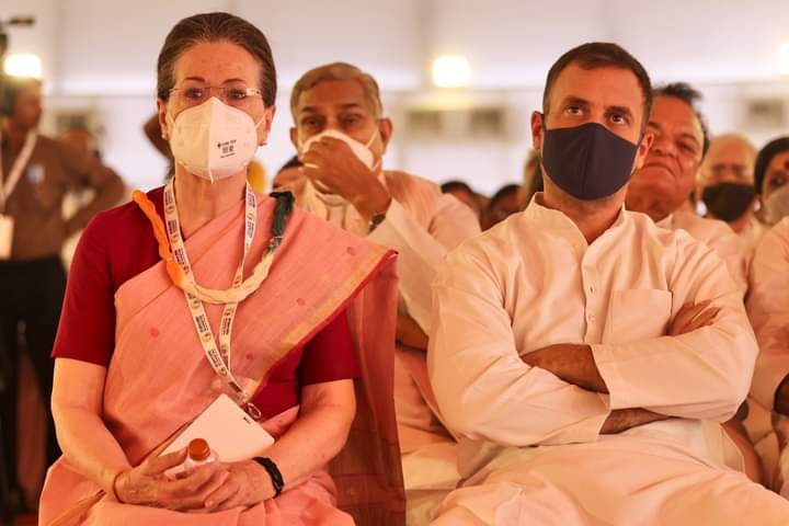 pramodtiwari700's tweet photo. आज काँग्रेस पार्टी द्वारा उदयपुर राजस्थान में आयोजित नव संकल्प चिंतन शिविर में।
#NavSankalpShivir https://t.co/Fb3jHlp8Fo
