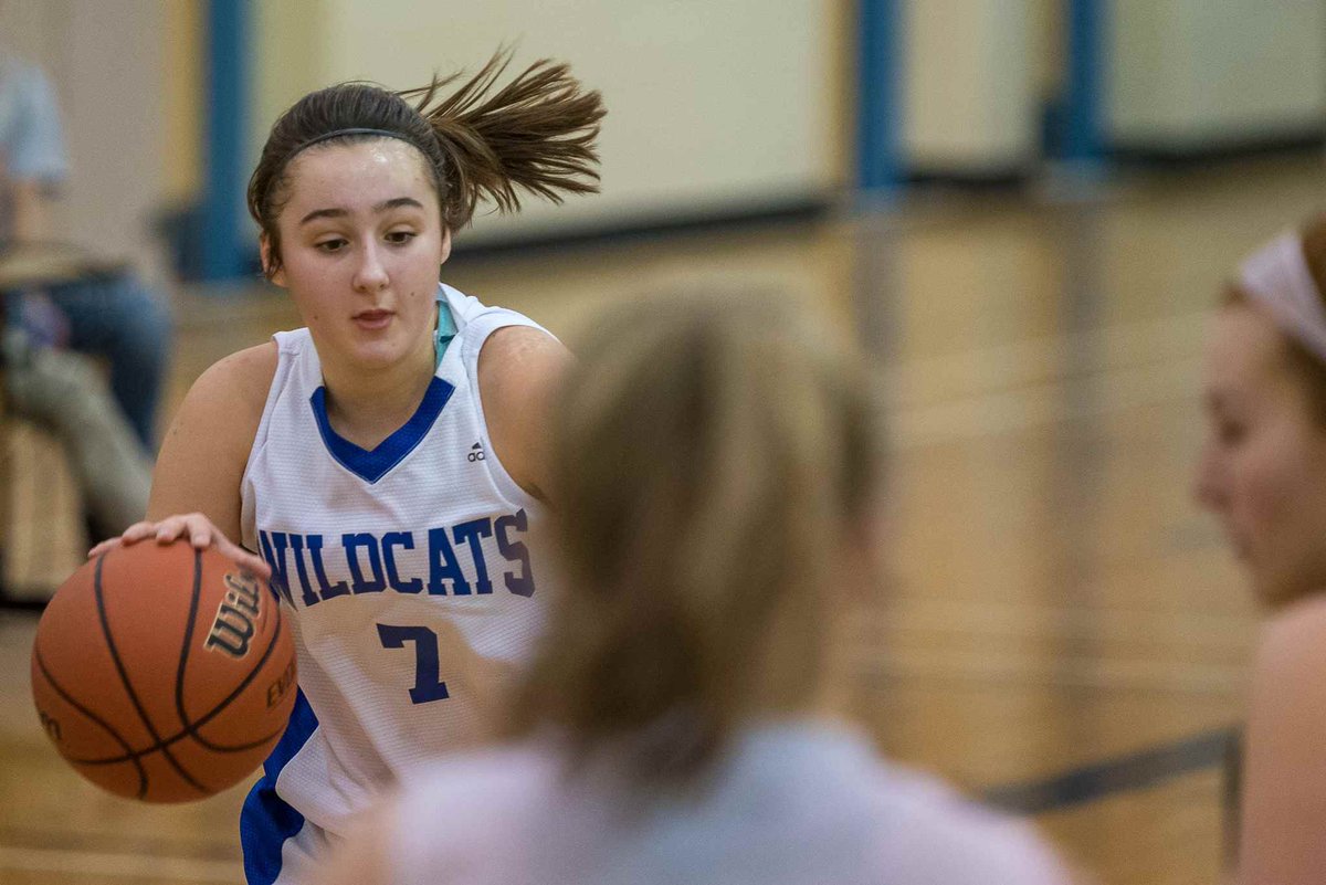 LegendsCB's tweet photo. Friday spotlight where we feature 1 of our training athletes. Today, Hannah McGee, SA Wildcats, Gr.11, who finished the season averaging 17.5PPG. 2nd in league scoring &amp; a relentless work ethic. Underrated and undervalued snubbed in league awards. Cmon adults need to do better! https://t.co/WfvDz9iygy