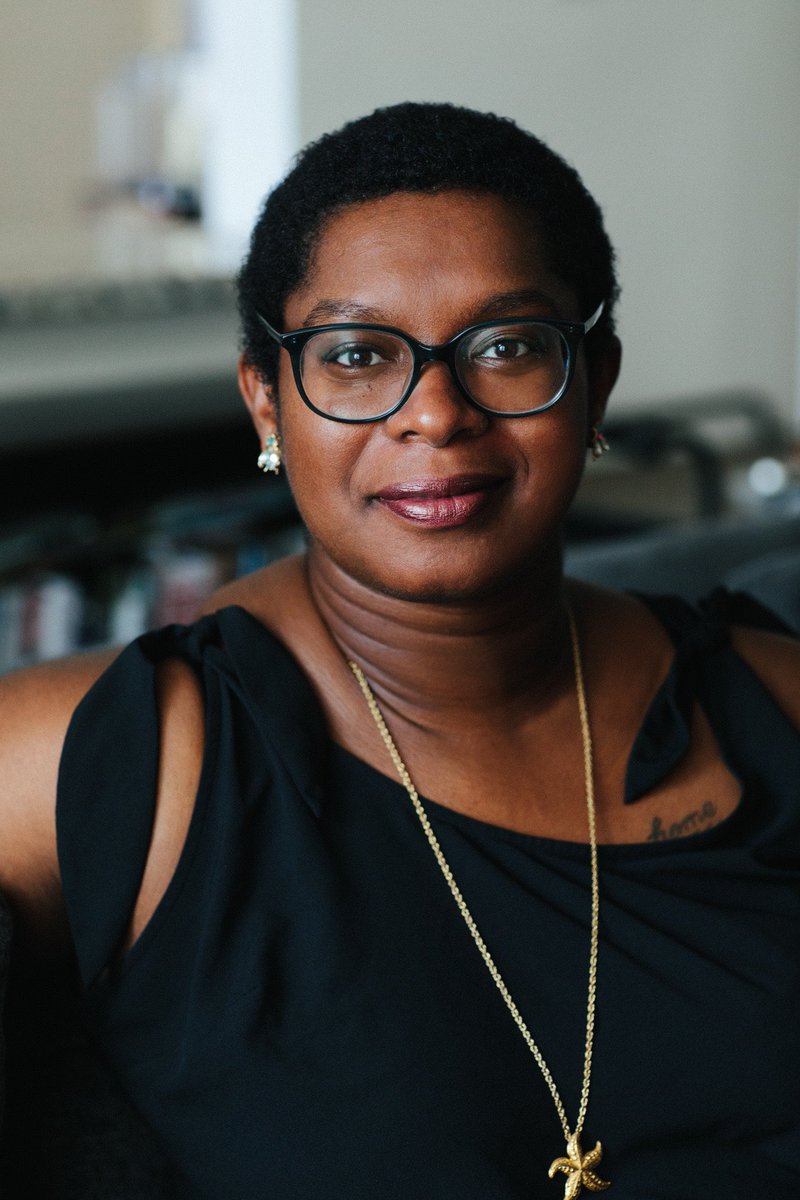 thisisgoodpod's tweet image. What a joy it was to listen to Ashley C. Ford @iSmashFizzle talk about the power of watching sad movies. 🍿🎥😭

New episode is out now!

thisisgoodpod.com/episodes/sad-m…