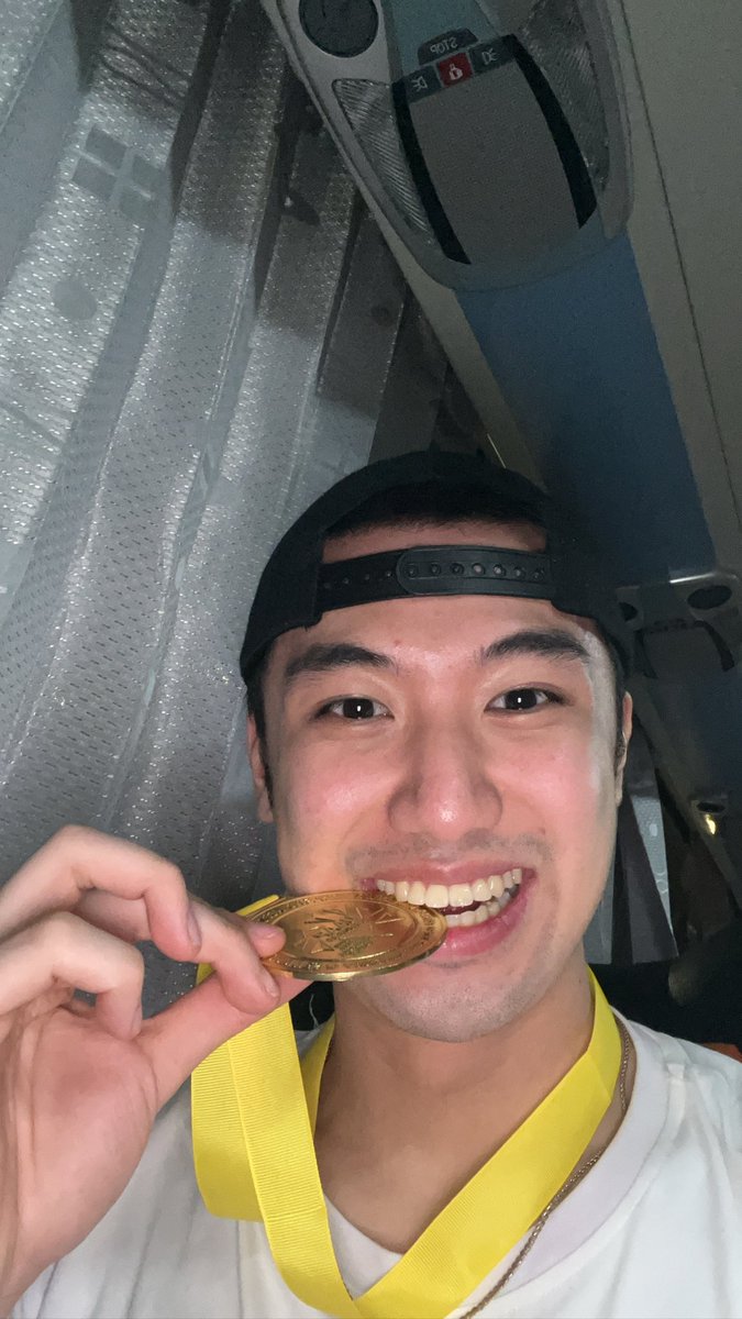 _brixramos's tweet photo. CHAMPIOOOONNNN!!!! 🥹😭🤯 https://t.co/sv6inqTHof