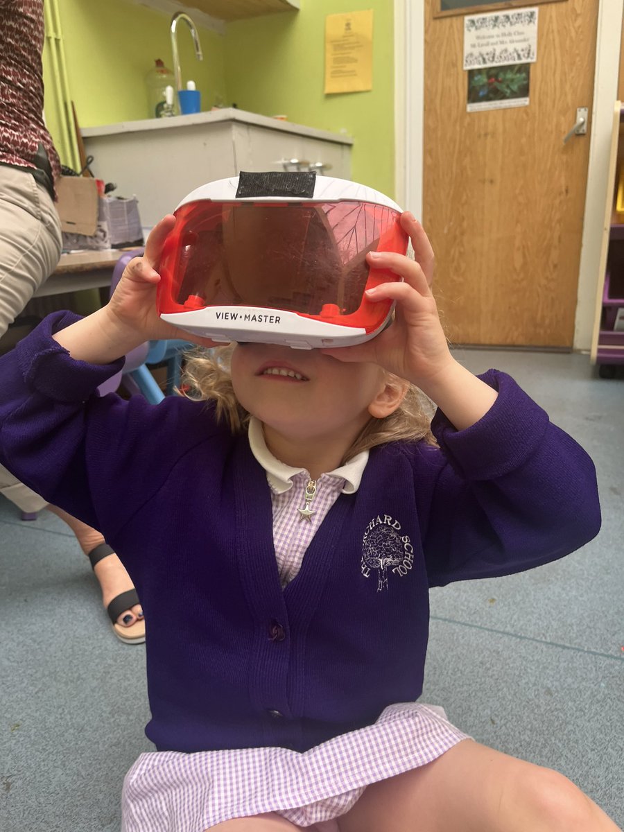 OrchardInfant's tweet photo. On Wednesdays Reception explored space even further in a VR experience! Look at some of the fantastic facts and writing they have produced since. They landed back earth-side today ready for Jubilee preparations next week! https://t.co/5fWdbaP4ac