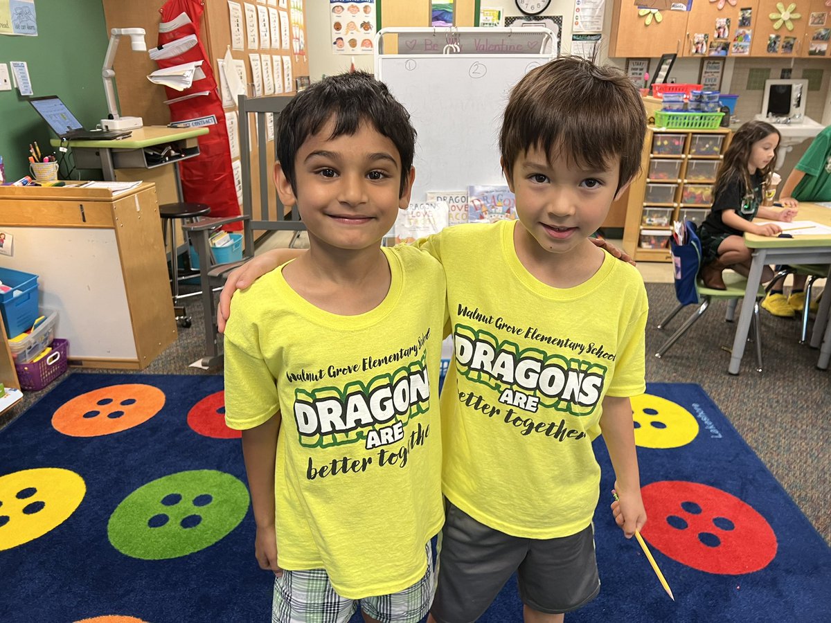 MrsTaylorWGES's tweet photo. Dragon Day in Kindergarten!  #BetterTogether @WGESdragons https://t.co/VHgtbriYzj