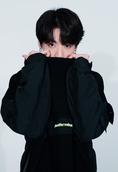 97JKHAIR's tweet photo. model jungkook https://t.co/xFZKtD0NAv