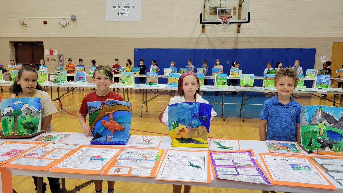 LynnRaphael's tweet photo. Extinct Animal Day was a great success @KenstonTES #kenstoninspired https://t.co/muC72JH0B5