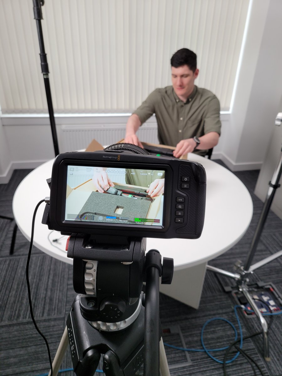 Chemailtd's tweet photo. A very exciting week of filming in the Glasgow office. Check out some of our behind the scenes photos! 

#digitisingchemistry #digitalglassware #deepmatter #thefutureofchemistry https://t.co/hik56iw3HA