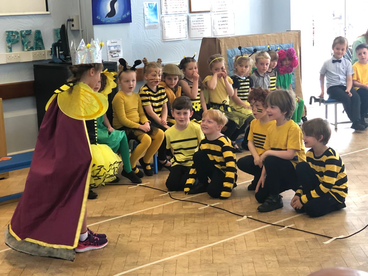 FrodshamCE's tweet photo. Year 1 were buzzing today in their assembly. We were so proud of them. What a bee..rilliant performance. #beemusical #wildlifeconnections https://t.co/Ac1xdO6l4G