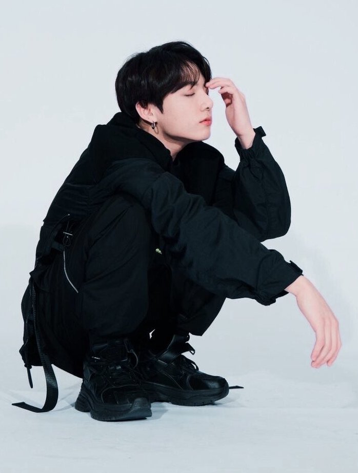 97JKHAIR's tweet photo. model jungkook https://t.co/xFZKtD0NAv