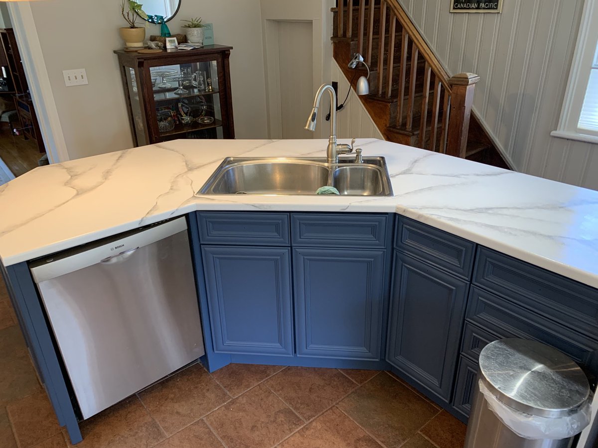 SusanEwert's tweet photo. Amazing transformation my team did #susanewertfineart #painting https://t.co/Q6R35BnIf7