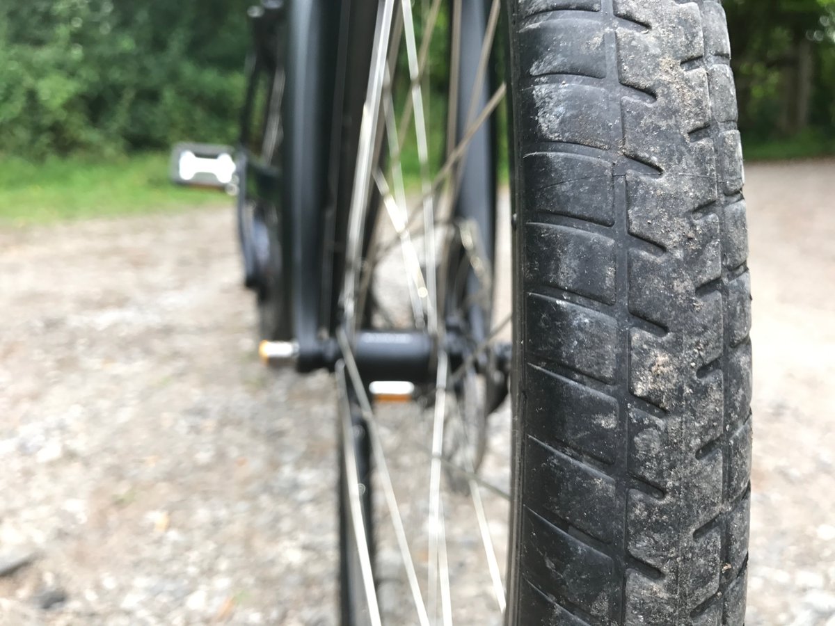 GeckoRubber's tweet photo. First tweet from the official Gecko Rubber twitter account! 🥳We've been working on something exciting... look out for us in #Bristol College Green tomorrow for a sneak peak of our new 100% #recyclable, 100% #punctureproof Gecko bike tyres 🚴 #cycling @BigissueE https://t.co/HLEdFPz42W