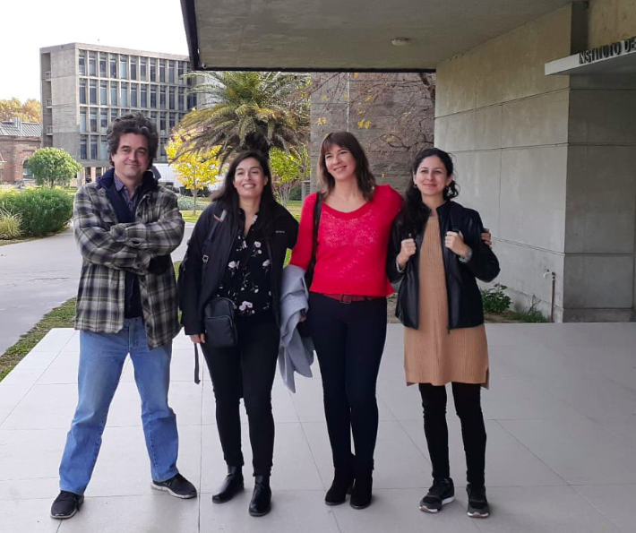 Julieta Puig, Cristina Hoppe de @polnanolab  y Jazmín Pénelas, docente de <a href="/unsamoficial/">Universidad Nacional de San Martín</a> y posdoc del INS forman parte de este equipo de colaboración. Galo Soler Illia <a href="/dr_kuato/">Galo Soler Illia ⭐️⭐️⭐️</a>, director del grupo de nanoarquitecturas.