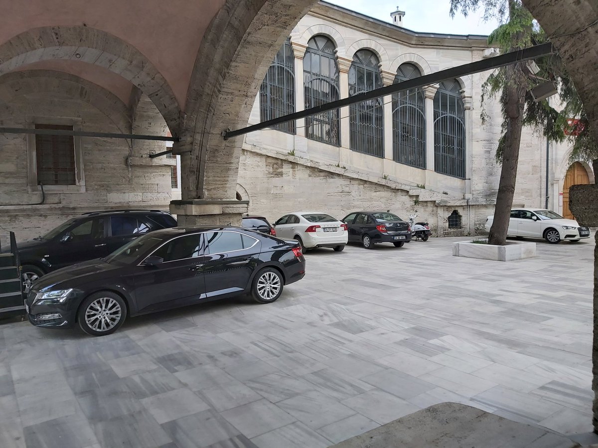 Nuruosmaniye otoparkı