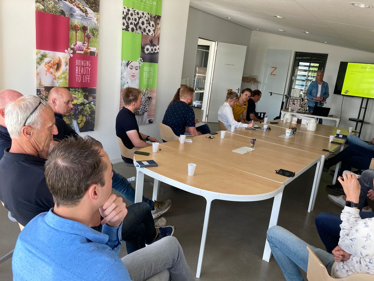 Van Iperen tweet media